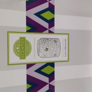 Scentsy Love Abounds Wamer